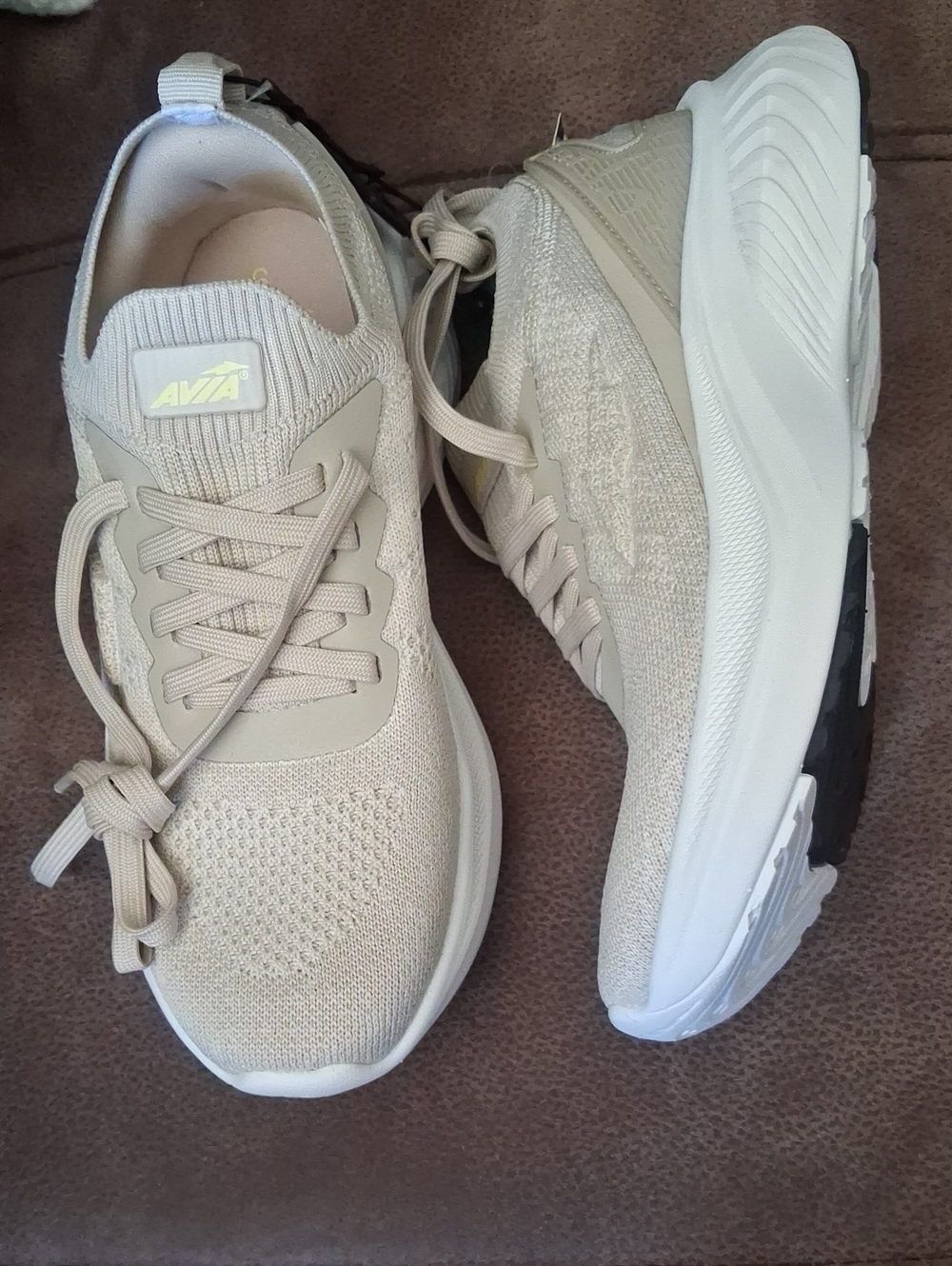 Avia Runner Women's Knit Lace-Up Sneakers in Beige Size 6